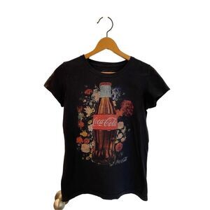 Coca Cola Black Short Sleeve T-shirt Size Medium